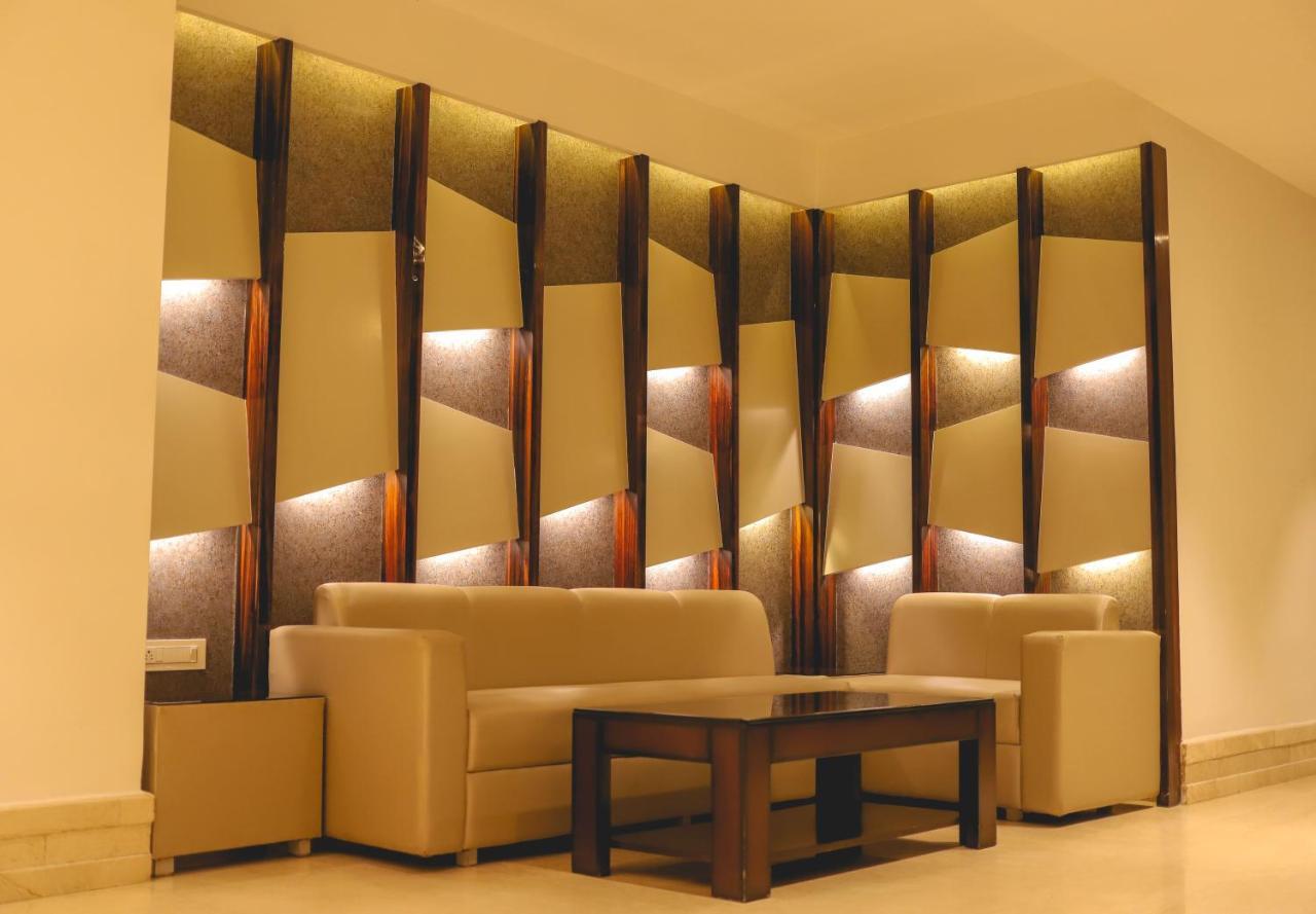 The Orlov Hotel Panipat Exterior photo